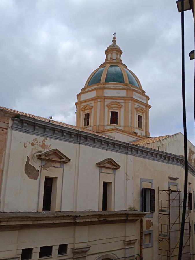 Casa Anna Hotel Trapani Buitenkant foto
